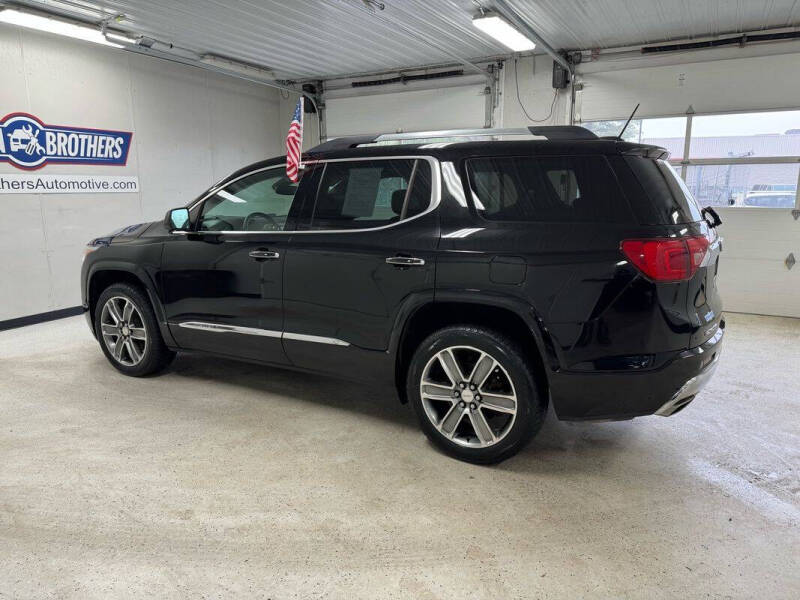 2019 GMC Acadia Denali