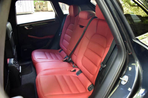 2020 Porsche Macan