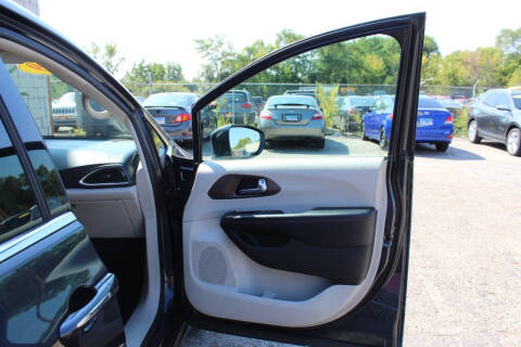 2019 Chrysler Pacifica Touring L Plus