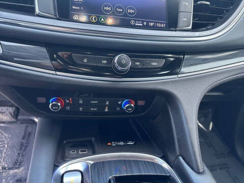 2024 Buick Enclave Premium
