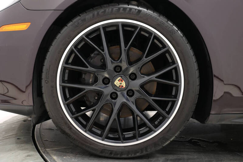 2021 Porsche Panamera