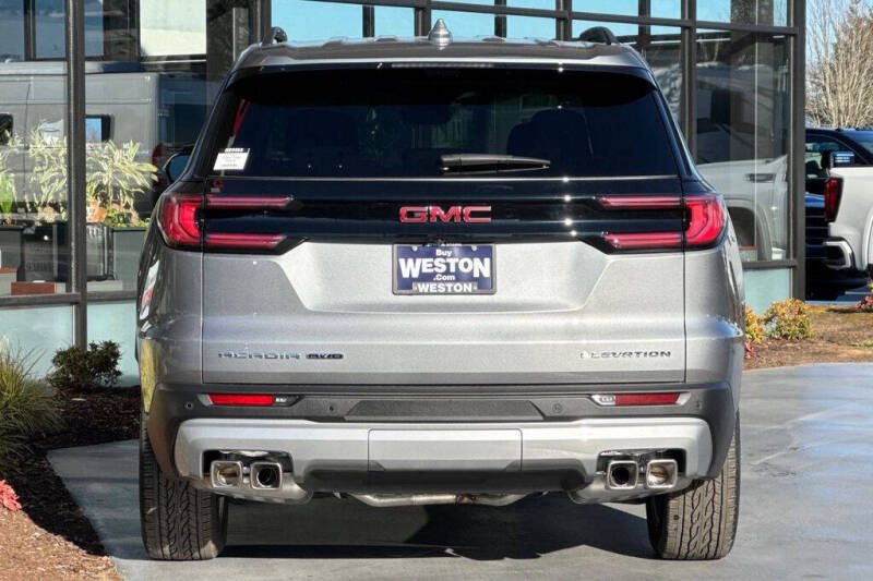 2026 GMC Acadia Elevation