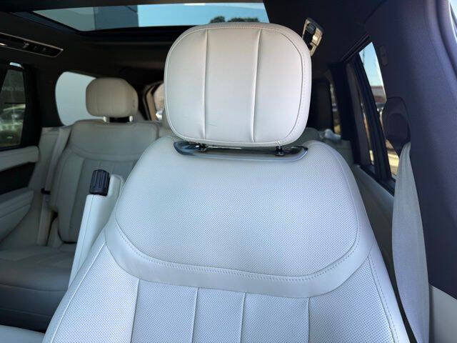 2024 Land Rover Range Rover P530 SE