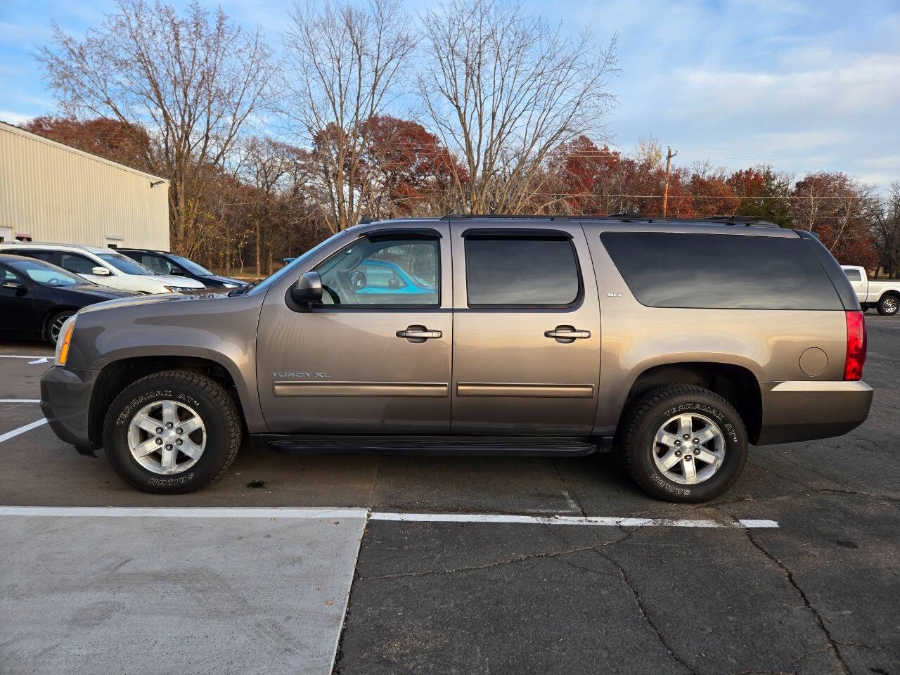 2011 GMC Yukon XL for sale at Dedicated Auto Sales Inc in Elk River, MN