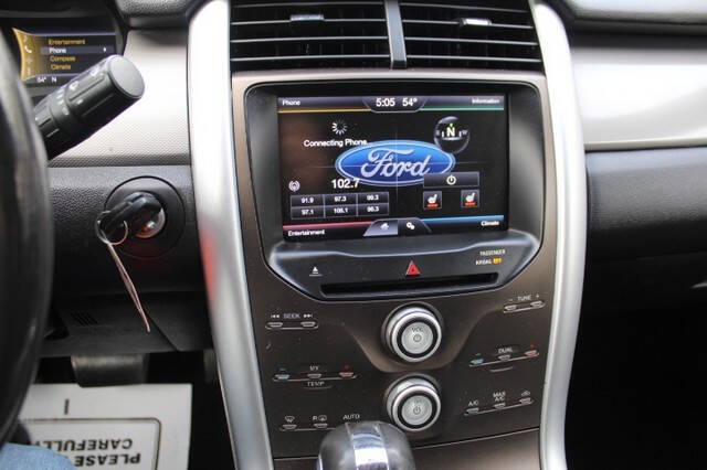 2013 Ford Edge SEL photo 13