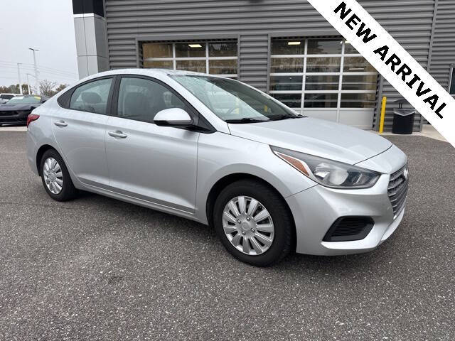 2019 Hyundai Accent SE