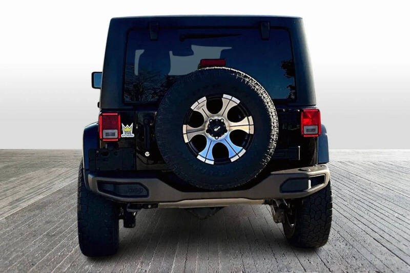 2016 Jeep Wrangler Unlimited Sahara 75th Anniversary