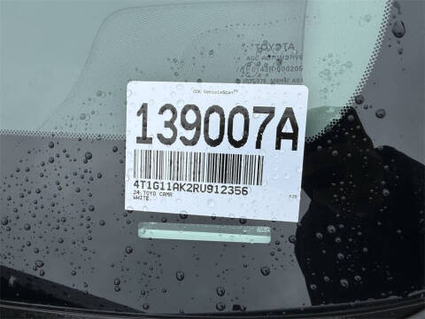 2024 Toyota Camry SE