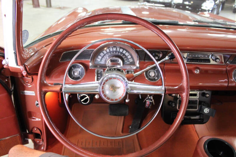 1955 Pontiac Chieftain