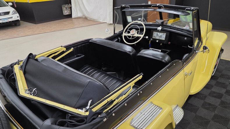 1949 Willys Jeepster
