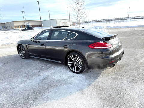 2014 Porsche Panamera 4S Executive