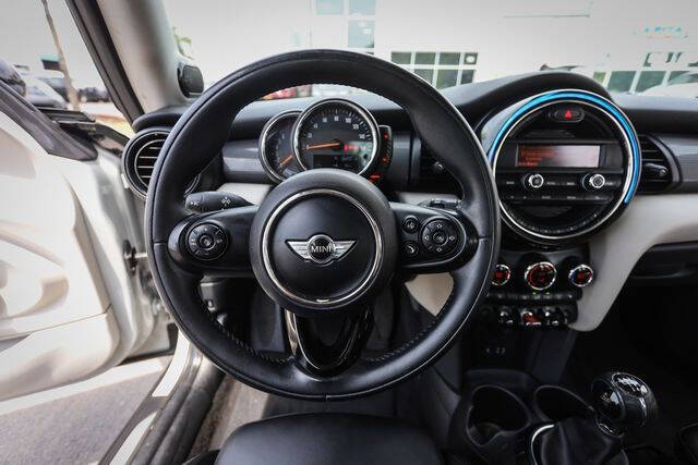 2016 MINI Hardtop 2 Door Cooper