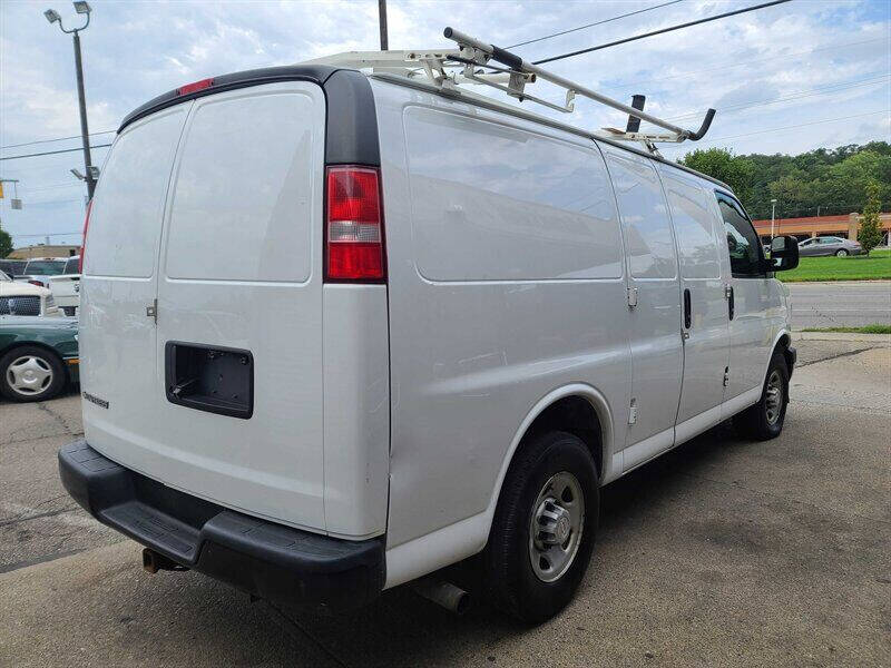 2017 Chevrolet Express 2500