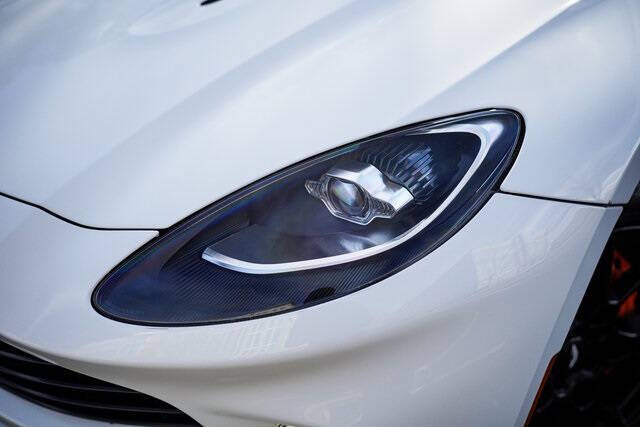 2022 Aston Martin DBX