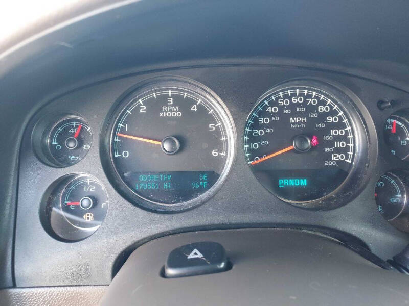 2014 Chevrolet Suburban LT