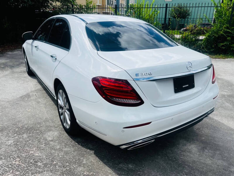 2017 Mercedes-Benz E-Class E 300