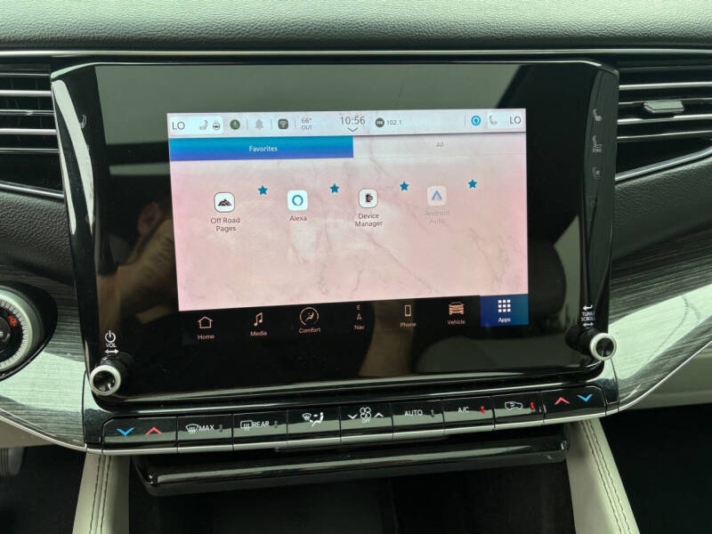 2022 Jeep Wagoneer Series II