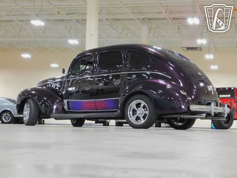 1940 Ford Deluxe