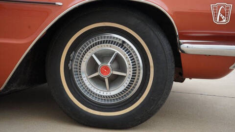 1966 Ford Thunderbird