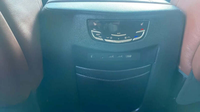 2017 Cadillac Escalade ESV Premium Luxury