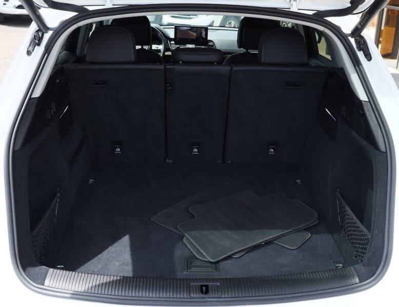 2022 Audi Q5 quattro S line Prem Plus 45 TFSI