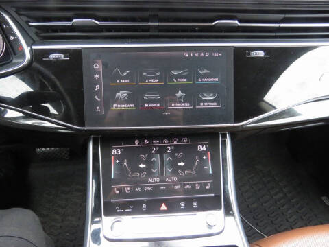 2021 Audi Q8 quattro Prestige 55 TFSI