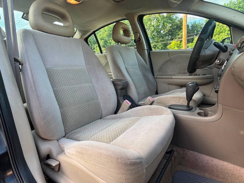 2007 Saturn Ion 3