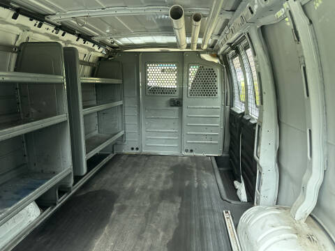 2011 GMC Savana 2500