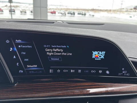 2023 Cadillac Escalade Premium Luxury