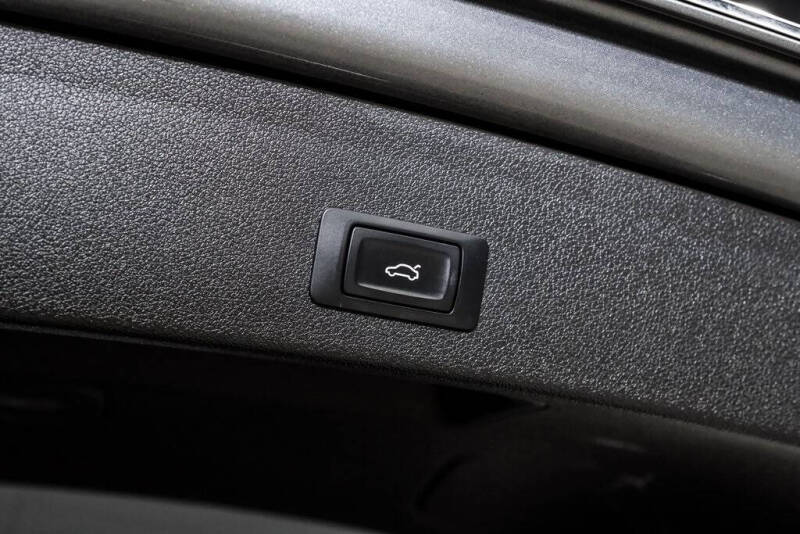 2016 Audi Q5 2.0T quattro Premium Plus