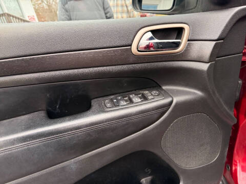 2015 Jeep Grand Cherokee Laredo