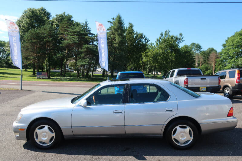 1999 Lexus LS 400 for sale at GEG Automotive in Gilbertsville PA