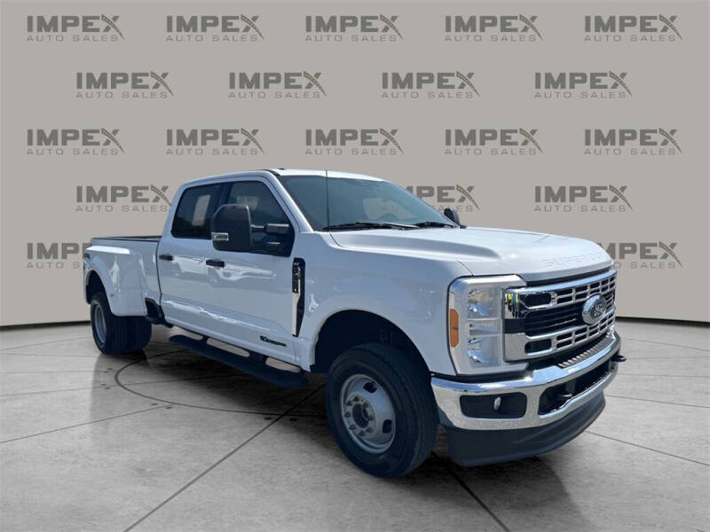 2023 Ford F-350 Super Duty XLT
