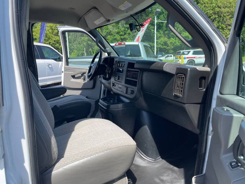 2018 Chevrolet Express 2500
