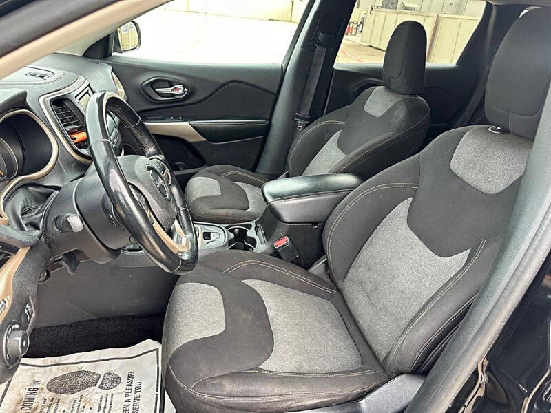 2018 Jeep Cherokee Latitude