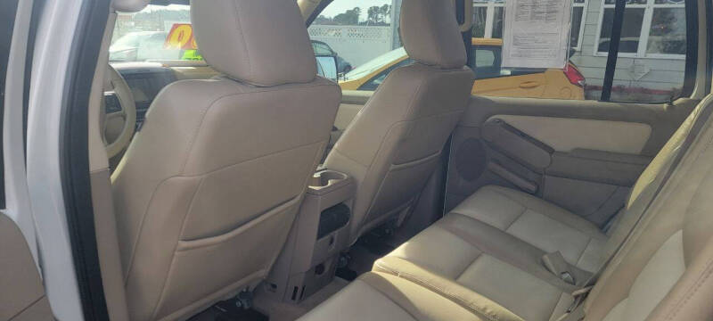 2010 Ford Explorer Eddie Bauer