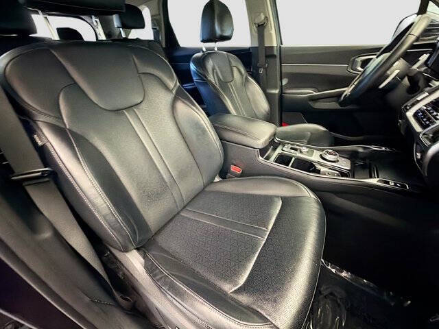 2023 Kia Sorento Hybrid EX