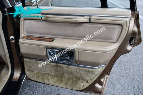 1986 Lincoln Town Car