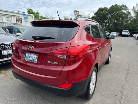 2011 Hyundai Tucson GLS