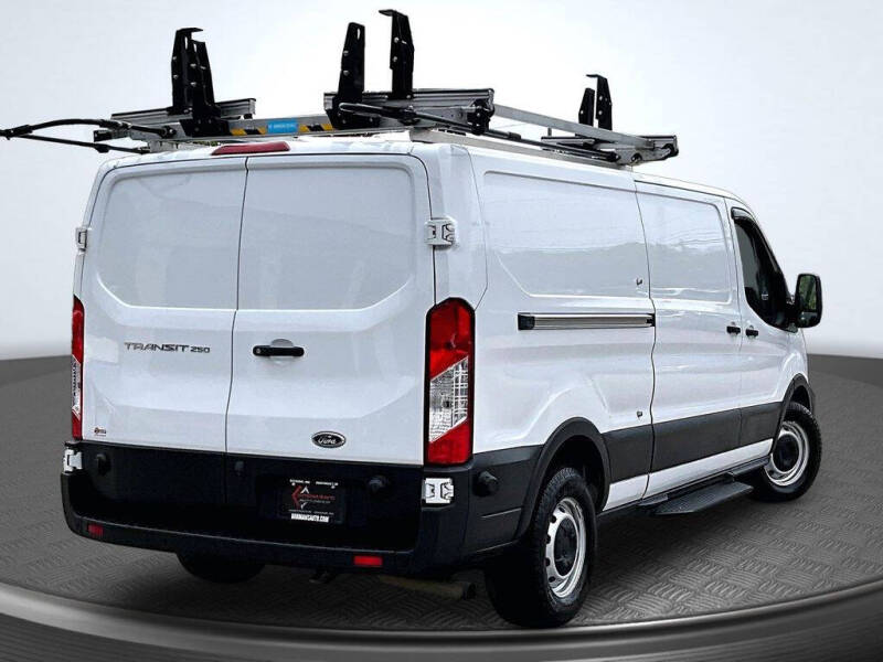 2020 Ford Transit