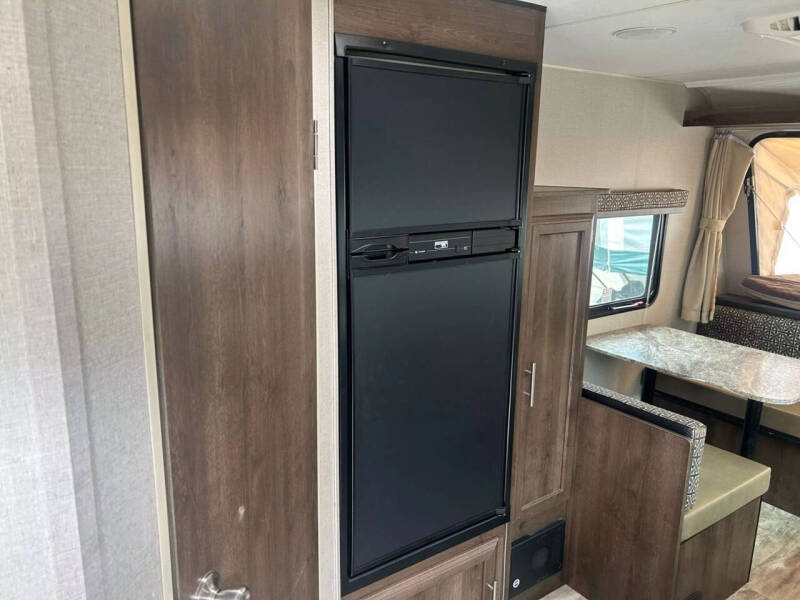 2018 KZ RV Escape