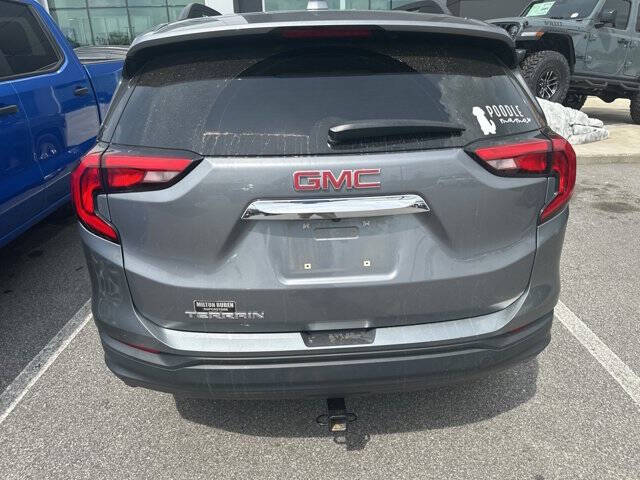 2021 GMC Terrain SLE