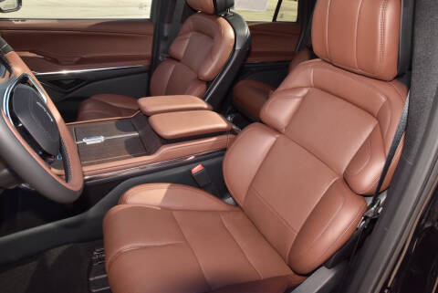 2025 Lincoln Navigator L Reserve