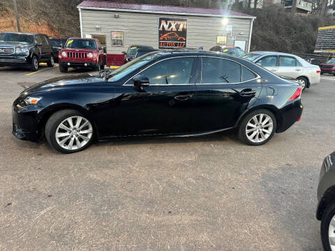 2016 Lexus IS 200t