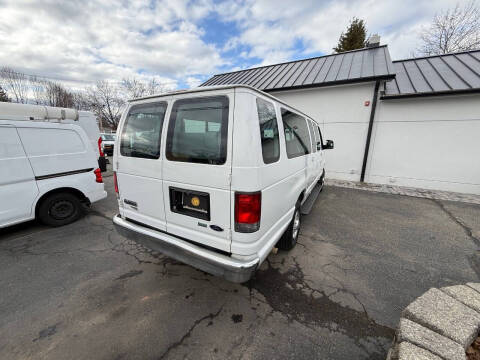 2014 Ford E-Series E-350 SD XLT