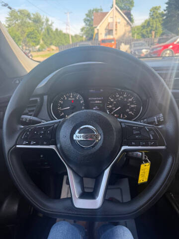 2018 Nissan Rogue S