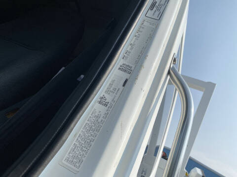 2007 Freightliner M2 106