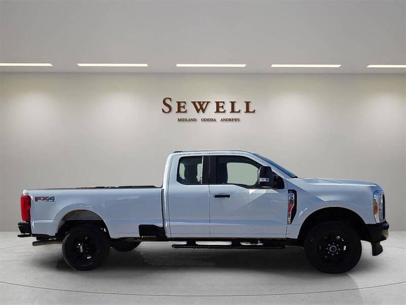 2023 Ford F-350 Super Duty