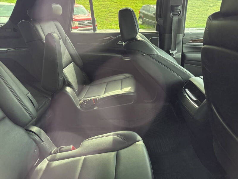2021 Cadillac Escalade Luxury