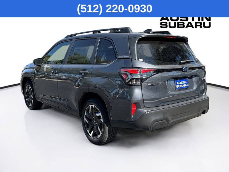 2025 Subaru Forester Premium Hybrid
